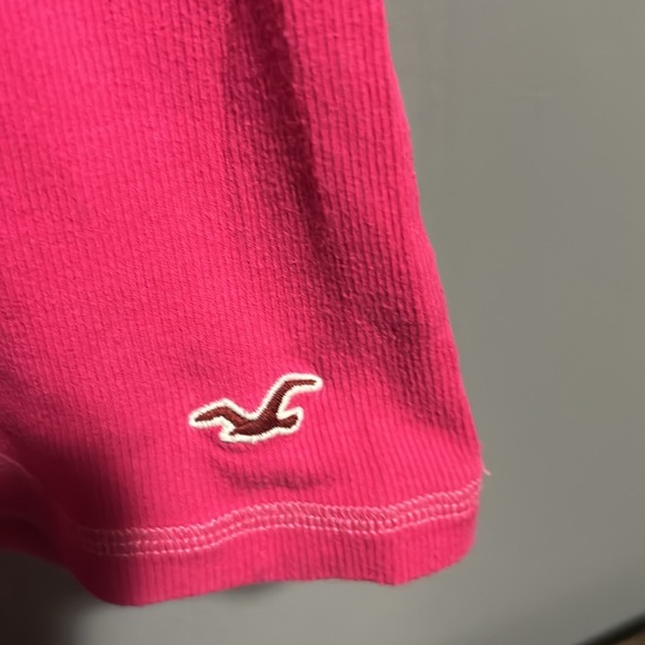 Hollister social stretch pink tank top - Picture 2 of 9